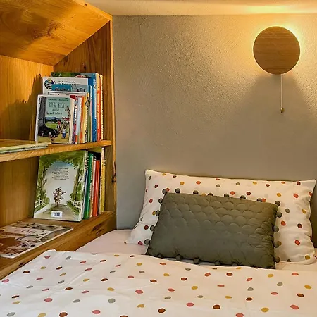 Stylish Design Retreat Near The 펜션