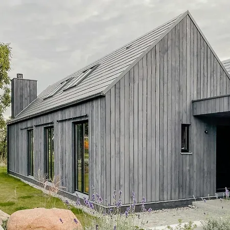 Stylish Design Retreat Near The Grunow (Brandenburg)