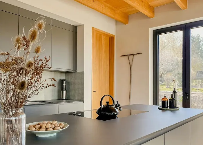 Stylish Design Retreat Near The Дом отдыха